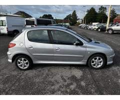 Peugeot 206 1,4 i XS Line-AUT. KLIMATIZACE - 6