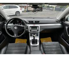 Volkswagen Passat 2,0 TDI HIGHLINE VARIANT-TAŽNÉ - 13