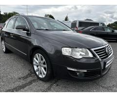 Volkswagen Passat 2,0 TDI HIGHLINE VARIANT-TAŽNÉ - 17