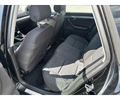 Audi A4 2,5 TDI - MANUAL - - 11