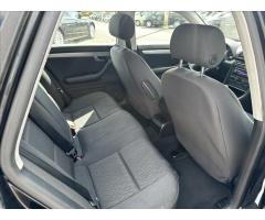 Audi A4 2,5 TDI - MANUAL - - 12