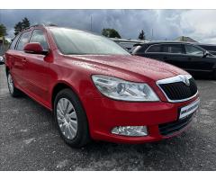 Škoda Octavia 1,6 TDI Ambiente - MÁLO KM - 18