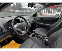 Hyundai i30 1,4 i CVVT-NOVÉ ROZVODY-KLIMA - 9