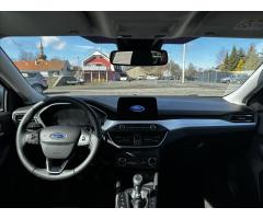 Ford Focus 1,5 ST-LINE-MÁLO KM-SUPER STAV - 14