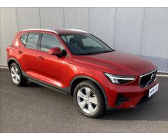 Volvo XC40 2,0 B3 benzín Core - 7