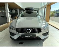 Volvo V60 2,0 B4 AWD Plus Cross Country - 7