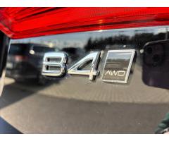 Volvo XC60 2,0 B4 AWD diesel Plus Bright - 25