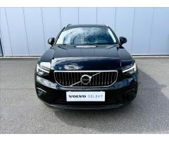 Volvo XC40 2,0 B4 FWD Plus Bright  REZERVACE - 8