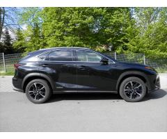 Lexus NX 300h 2,5 300h 4WD Prestige 1.maj. ČR, DPH - 10