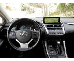 Lexus NX 300h 2,5 300h 4WD Prestige 1.maj. ČR, DPH - 17