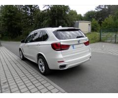 BMW X5 xDrive30d, 7míst, M-paket, Pano, HeadUp, - 7