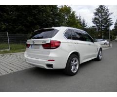 BMW X5 xDrive30d, 7míst, M-paket, Pano, HeadUp, - 9