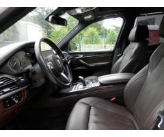 BMW X5 xDrive30d, 7míst, M-paket, Pano, HeadUp, - 11