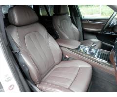 BMW X5 xDrive30d, 7míst, M-paket, Pano, HeadUp, - 15