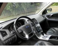 Volvo XC60 2,4 D5 AWD Summum, Panorama, Kůže, DPH - 11