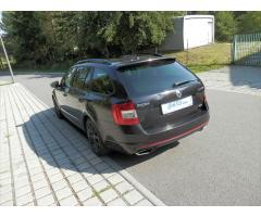 Škoda Octavia 2,0 TDi RS Challenge, Aktiv, Navi, Panorama - 7