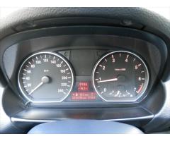 BMW Řada 1 116i, Xenon, dualklima, nové rozvody!! - 18