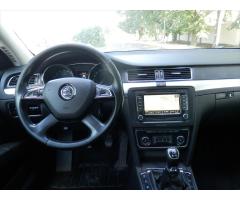 Škoda Superb 2,0 TDi 4x4 Eleg. Panorama, Navi. - 16