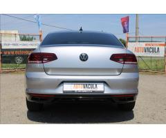 Volkswagen Passat 2,0 TSI  DSG,R-Line,TOP STAV - 6