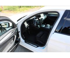 BMW Řada 5 3,0 530d xDrive  M-PAKET, DPH - 10