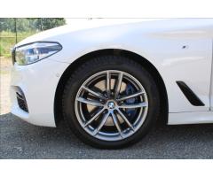 BMW Řada 5 3,0 530d xDrive  M-PAKET, DPH - 32