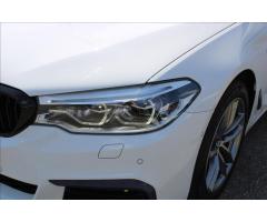 BMW Řada 5 3,0 530d xDrive  M-PAKET, DPH - 33