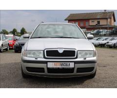 ŠKODA SUPERB COMBI 2.0TDI 140 LAURIN&K 4X4 DSG 7ST