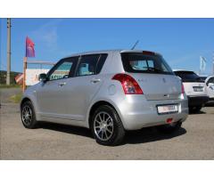 Suzuki Swift 1,3 i  4 x 4, 65.528 km - 7