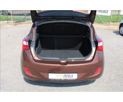 Hyundai i30 1,4 CVVTi  2.maj.,ČR,Trikolor - 13