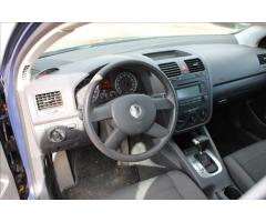 Volkswagen Golf 1,6 i  AUTOMAT, STK 11/2025 - 10