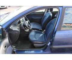 Peugeot 206 1,4 i  STK 3/2025 - 11