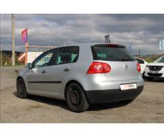 Volkswagen Golf 2,0 TDi  STK 4/2024, AUTOMAT - 7