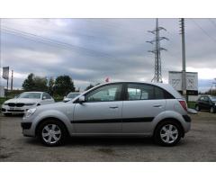 Kia Rio 1,4 i  KLIMA,ČR,STK 9/2025 - 8