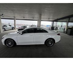 Mercedes-Benz CLA CLA 200d AMG - 8