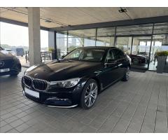 ŠKODA SUPERB COMBI 2.0TDI 140 LAURIN&K 4X4 DSG 7ST