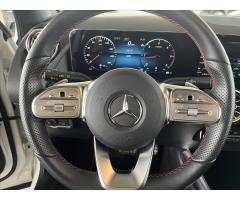 Mercedes-Benz GLA GLA 200 d 4Matic - 14