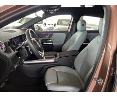 Mercedes-Benz GLA GLA 200d 4M AMG Premium Plus - 10