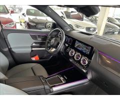 Mercedes-Benz GLA GLA 200d 4M AMG Premium Plus - 13