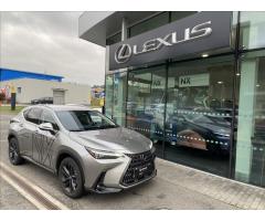 Lexus NX 450h+ 2,5   Prestige Plus - 6