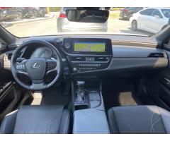 Lexus ES 300h 2.5  V4 Prestige - 10