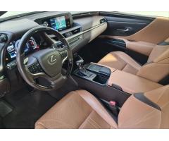 Lexus ES 300h 2.5   PRESTIGE PLUS - 13