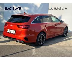 Kia Ceed 1,5 T-GDi GPF 7DCT GT LINE - 6