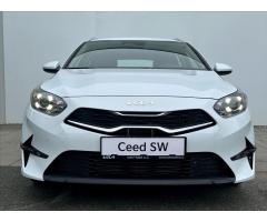 Kia Ceed 1,5 T-GDi SW GPF SPIN (2025) - 13