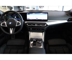 BMW Řada 4 M440i Coupé - 16