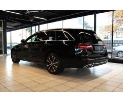 ŠKODA SUPERB COMBI 2.0TDI 140 LAURIN&K 4X4 DSG 7ST