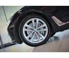 BMW Řada 7 750i xDrive - 45