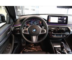 BMW Řada 5 530d Touring xDrive M Sport / LASER - 8