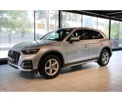 Audi Q3 S tronic DSG Zlevněno o 22 000 Kč