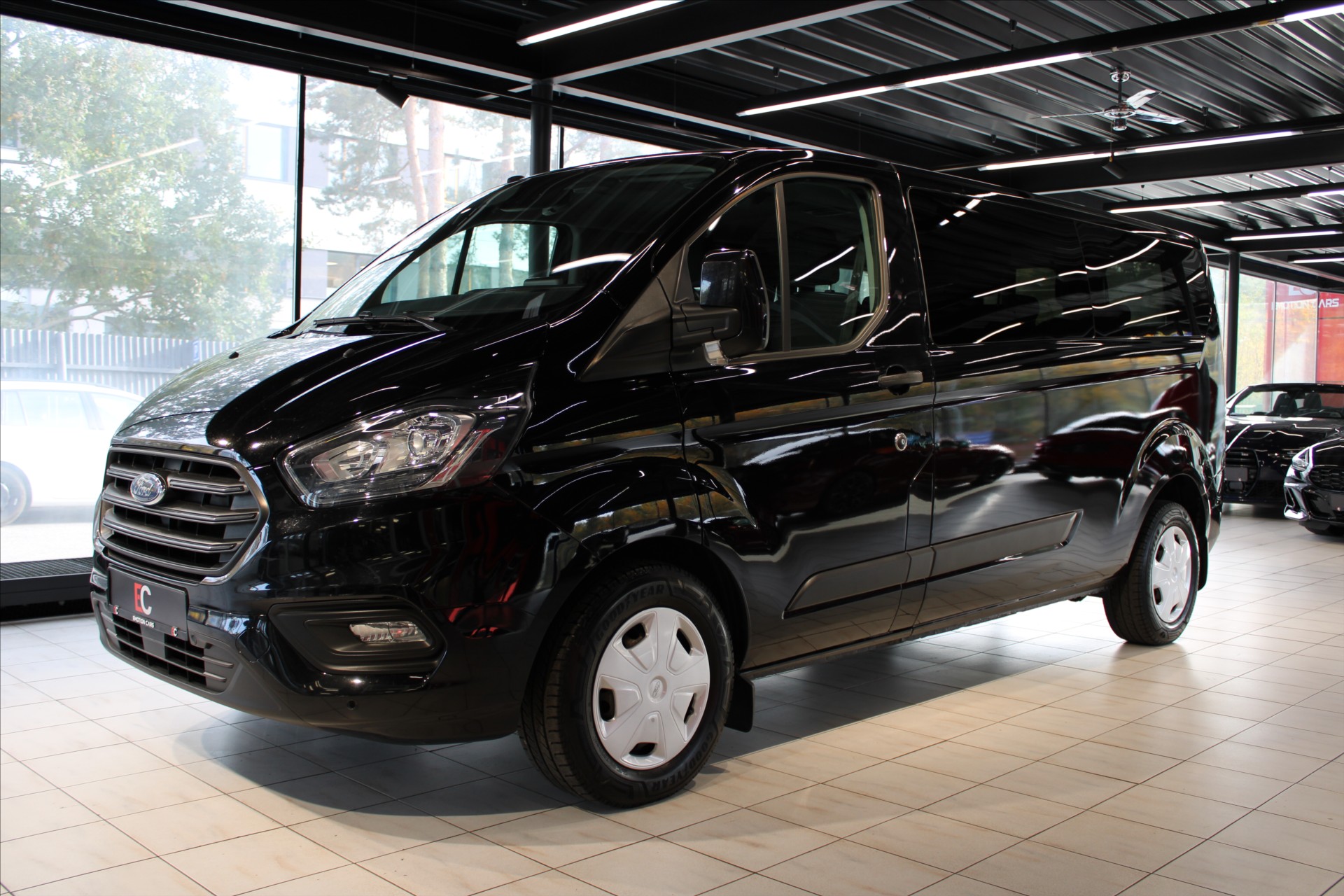 Ford Transit Custom 2.0TDCi L2 96kW / 9míst - 1