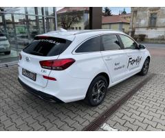 Hyundai i30 1,5 T-GDI, 6st. MT  Family Smart - 6